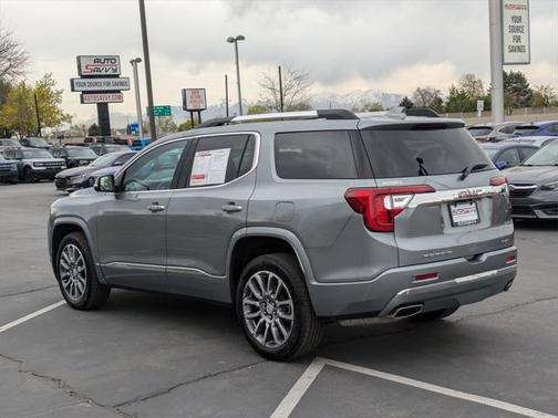 2023 GMC Acadia Denali