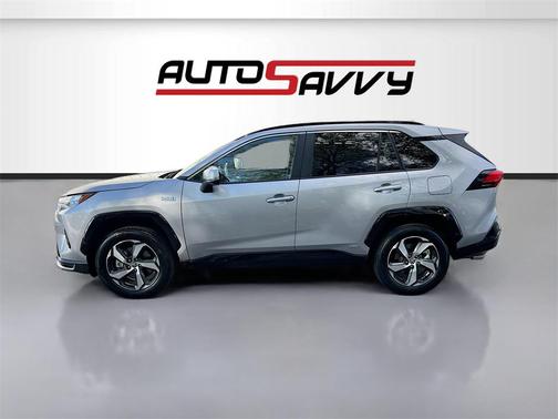 2024 Toyota RAV4 Prime SE