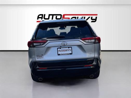 2024 Toyota RAV4 Prime SE