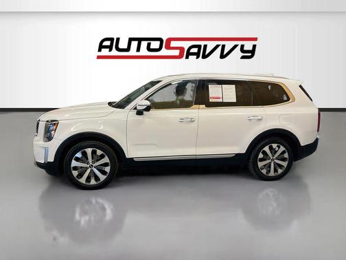 Glacial White Pearl 2021 Kia Telluride S