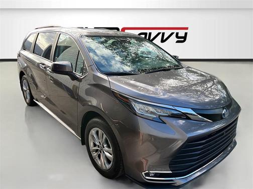2024 Toyota Sienna XLE 7 Passenger