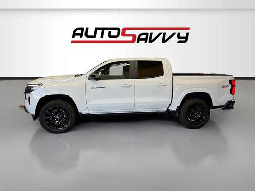 Summit White 2025 Chevrolet Colorado Z71