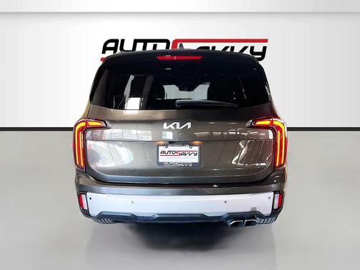 Dark Moss 2023 Kia Telluride SX X-Line