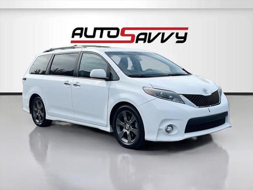 2015 Toyota Sienna SE