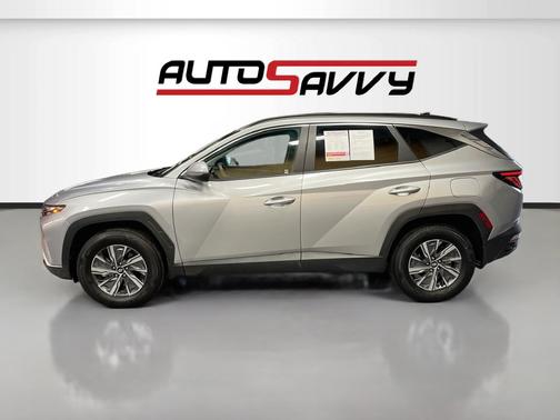Shimmering Silver 2023 Hyundai TUCSON Hybrid Blue