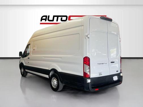 2022 Ford Transit-350 Base
