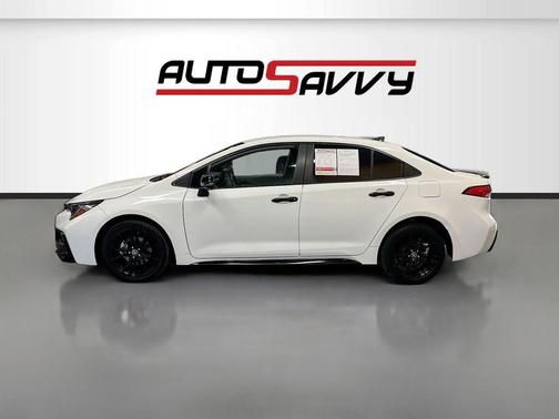 White 2022 Toyota Corolla SE