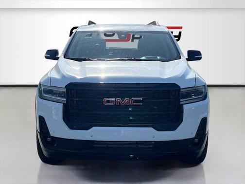 2023 GMC Acadia AWD AT4