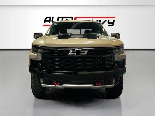 Sand Dune Metallic 2023 Chevrolet Silverado 1500 ZR2