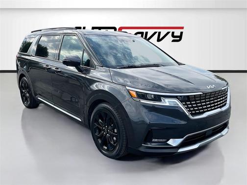 2022 Kia Carnival SX