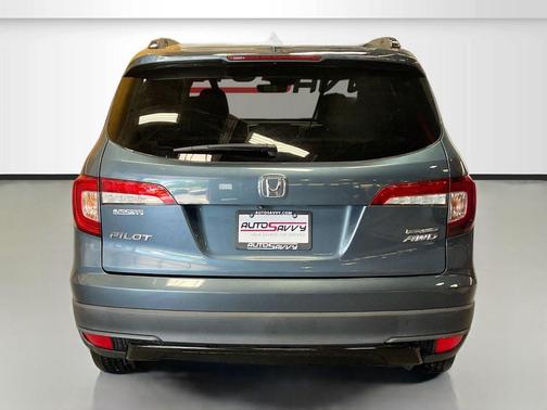 Dark Blue 2021 Honda Pilot AWD Special Edition