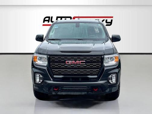 Onyx Black 2022 GMC Canyon AT4