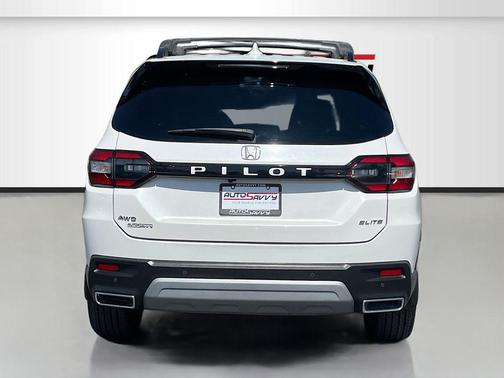 2023 Honda Pilot AWD Elite