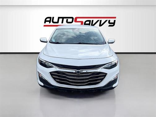 2023 Chevrolet Malibu FWD RS