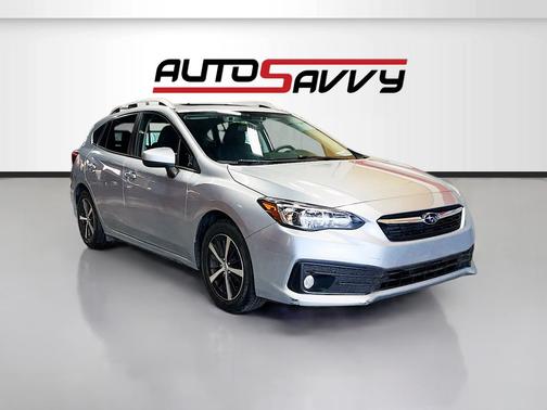 Ice Silver Metallic 2022 Subaru Impreza Premium