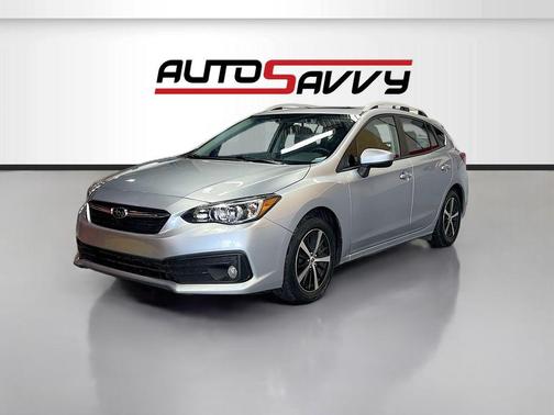 Ice Silver Metallic 2022 Subaru Impreza Premium
