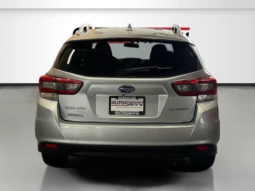 Ice Silver Metallic 2022 Subaru Impreza Premium
