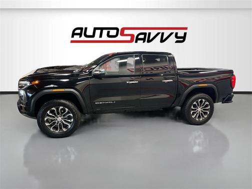 2025 GMC Canyon Denali