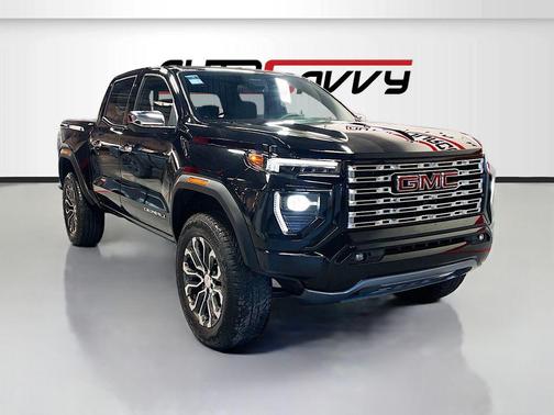 2025 GMC Canyon Denali