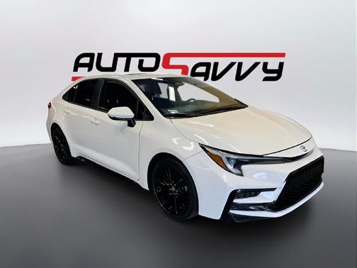 Ice 2024 Toyota Corolla SE
