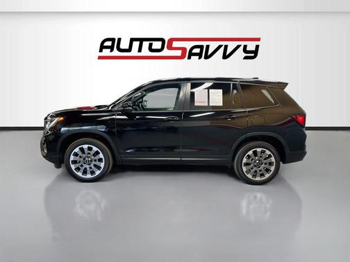 Crystal Black Pearl 2024 Honda Passport AWD EX-L