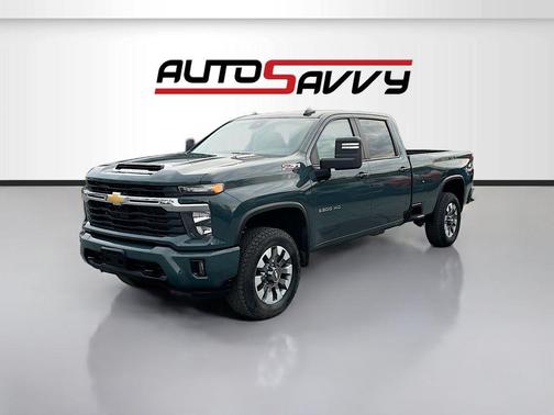 2025 Chevrolet Silverado 3500 LT
