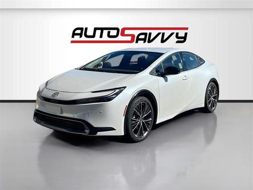 2024 Toyota Prius XLE