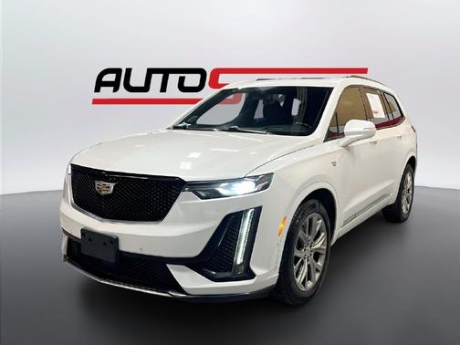 White 2020 Cadillac XT6 Sport AWD