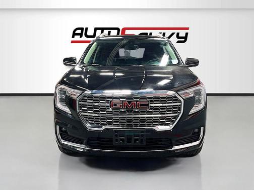 Ebony Twilight Metallic 2024 GMC Terrain Denali