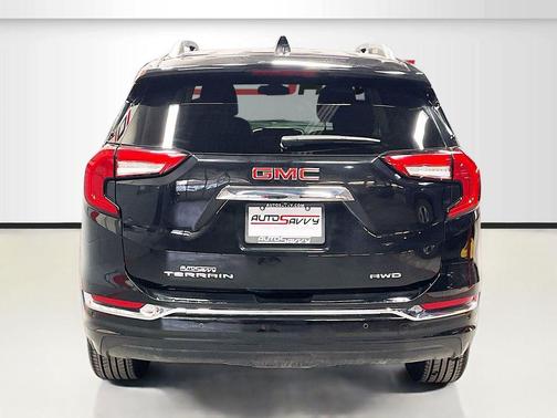 Ebony Twilight Metallic 2024 GMC Terrain Denali