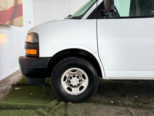 2020 Chevrolet Express 2500 Work Van
