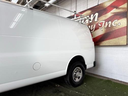 2020 Chevrolet Express 2500 Work Van