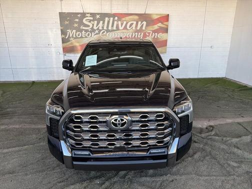 2024 Toyota Tundra Platinum