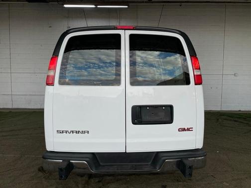 2024 GMC Savana 2500 Work Van
