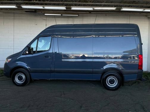 2019 Mercedes-Benz Sprinter 2500 144 WB