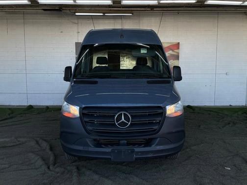 2019 Mercedes-Benz Sprinter 2500 144 WB