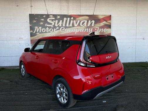 2024 Kia Soul LX