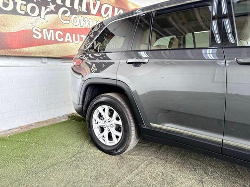 2022 Jeep Grand Cherokee Limited