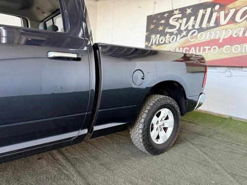 2017 RAM 1500 SLT