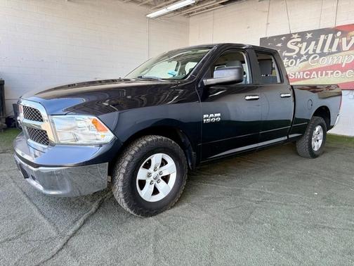 2017 RAM 1500 SLT