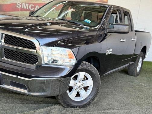 2017 RAM 1500 SLT