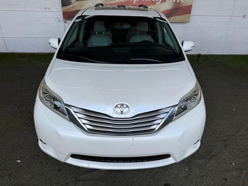 2015 Toyota Sienna Limited