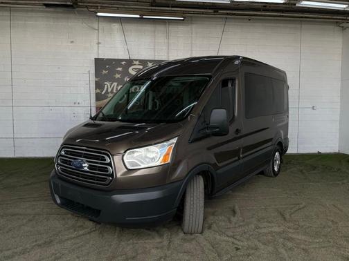 2016 Ford Transit-150 XLT