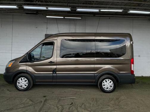 2016 Ford Transit-150 XLT