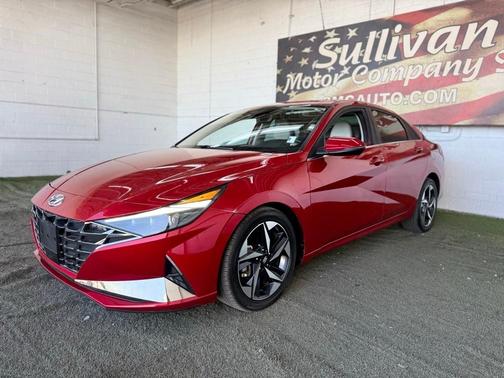 2022 Hyundai ELANTRA Limited