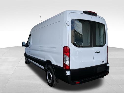 2022 Ford Transit-150 BASE