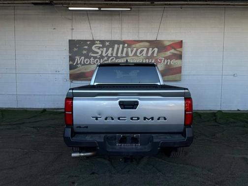 2025 Toyota Tacoma SR