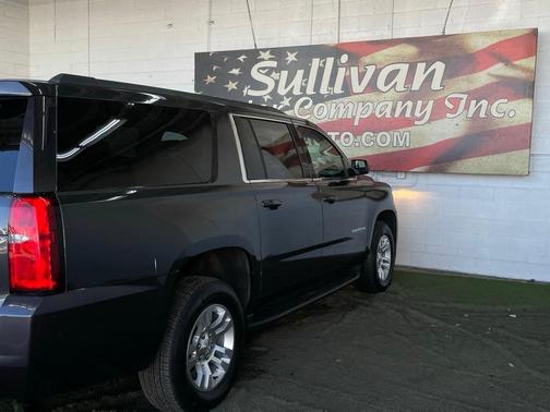 2017 Chevrolet Suburban LS