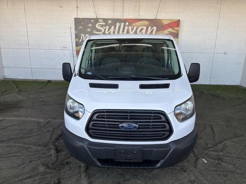 2016 Ford Transit-150 XL