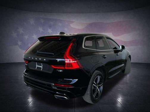 2018 Volvo XC60 T6 R-Design